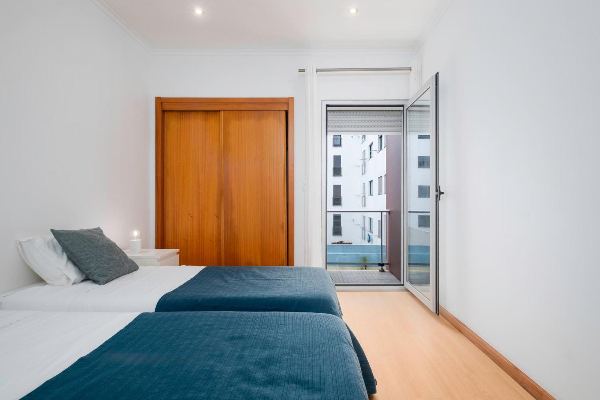Ponta Delgada Paim Apartments מראה חיצוני תמונה